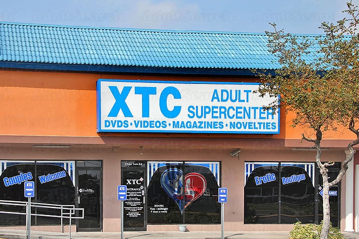 watch the hook up online xtc adult super center