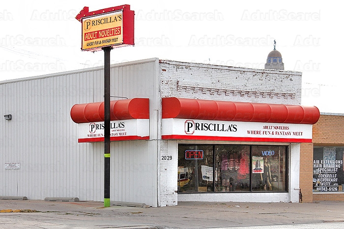 Priscilla S Sex Shop 35