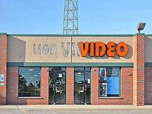 Gloryholes in joliet il Butterfly clit pump