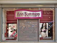 Ann Summers - BULLRING