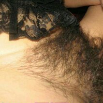 Very HAIRY  IN THE PUSSY 