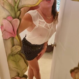 Stunning, Mature, *REVIEWED* - Exceptional TS Massage/Companion