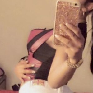 Tu sexy y ardiente hembra Sabri call me (786) 647-6242