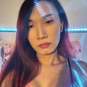 Chill, Open Minded, Calm, Smart, and Sexy