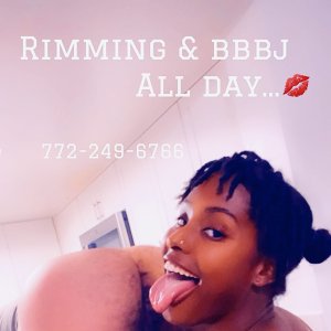 FETISH & KINK MONSTER.OUTCALLS AVAILABLE 