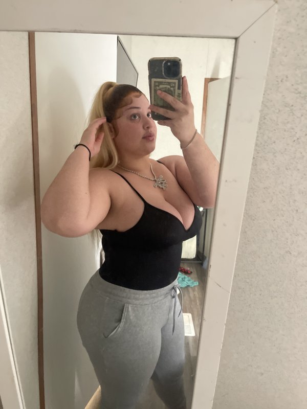🍑🍆I OFFER 💕INCALL,OUTCALL.HOME and HOTEL 🏨SERVICES🥰CAR DATE,**** 