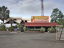 La Colonia Bar