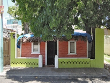 Casa Amarilla