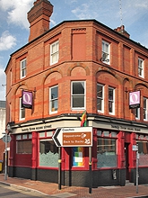 Queens Tavern