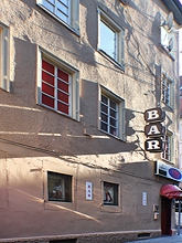 Lido bar