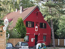 Red Lounge
