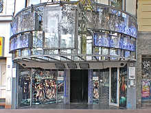 Show Center 66