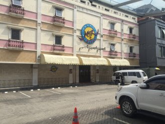 MTR 2 Club and Lounge