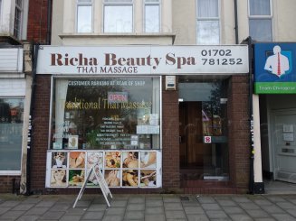 Richa Beauty Spa