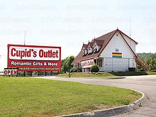 Cupids Outlet
