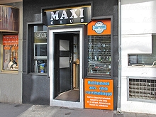 Maxi Club, R'n'B Bar