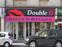Double D Girls & Drinks