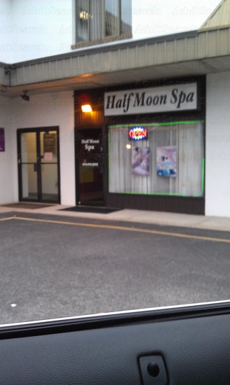 Half Moon Spa