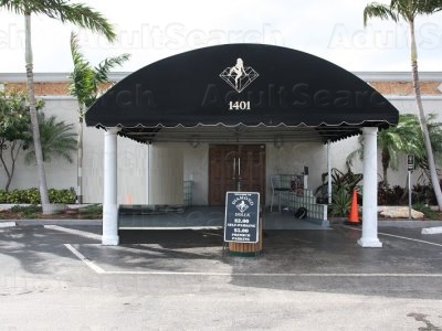 how to train your dragon sex strip clubs in pompano beach florida
