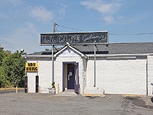 Long Island Cafe