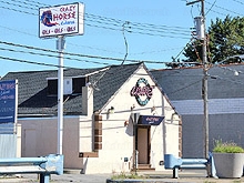 Crazy Horse Cabaret