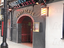Soho's Live Girls, Striptease