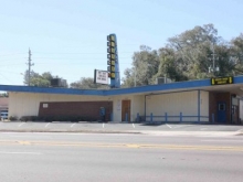 Gate Liquors