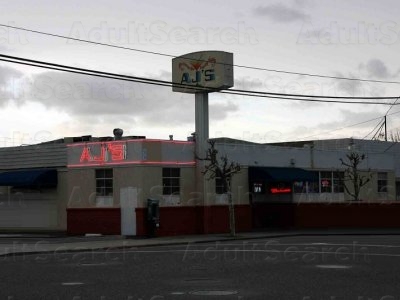 Body shop strip club in sacramento