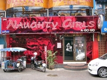 Naughty Girls A go go