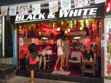 Black and White Beer Bar
