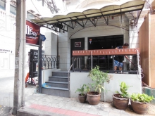 I Bar Club