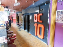 DC 10 A Go Go