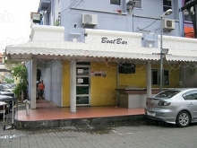 Boat Bar