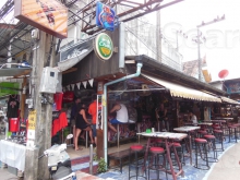 Boots and Saddle Beer Bar