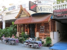 Monty's Bar