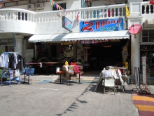 2 Donna Beer Bar