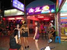 Oh La La Beer Bar