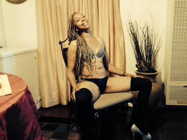 Miss Ebony Goddess female-escorts 