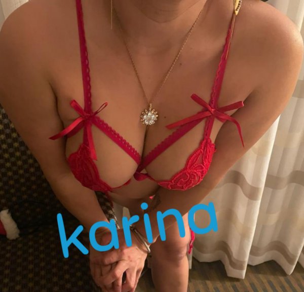 Karina  female-escorts 