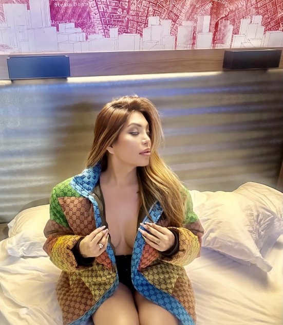 TS BELLA SHOW CAM AVAILABLE TS / TV Shemale Escorts Detroit