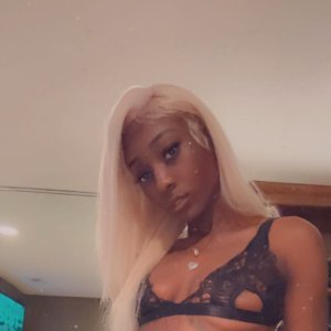 SEXY PETITE  EBONY & AND SEXY BFF 