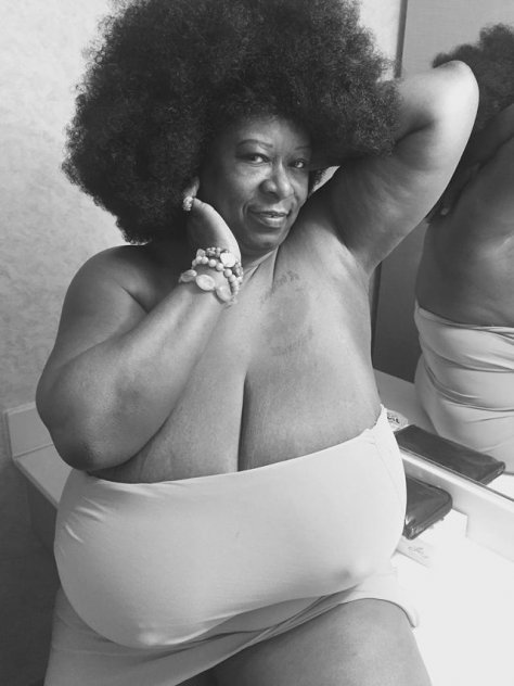 Busty Vanessa Big Black Tits - 818) 929-4117 BIG BUSTY VANESSA Houston, United States Female Escorts
