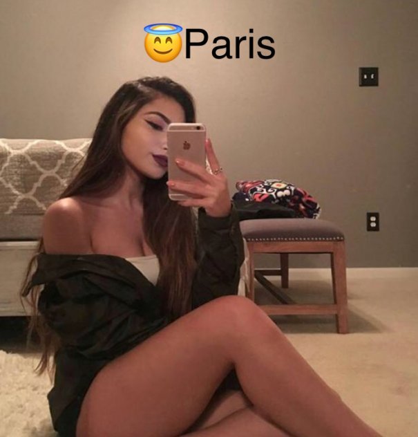 Petite latina beauty Paris Gilroy  female-escorts 