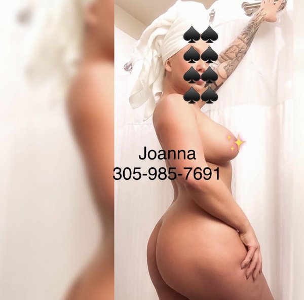 Tattooed Vixen - Joanna  female-escorts 