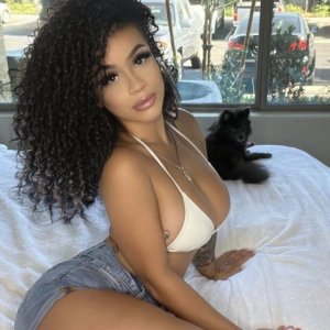 Lets hang out