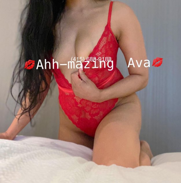 Amazing Ava female-escorts 
