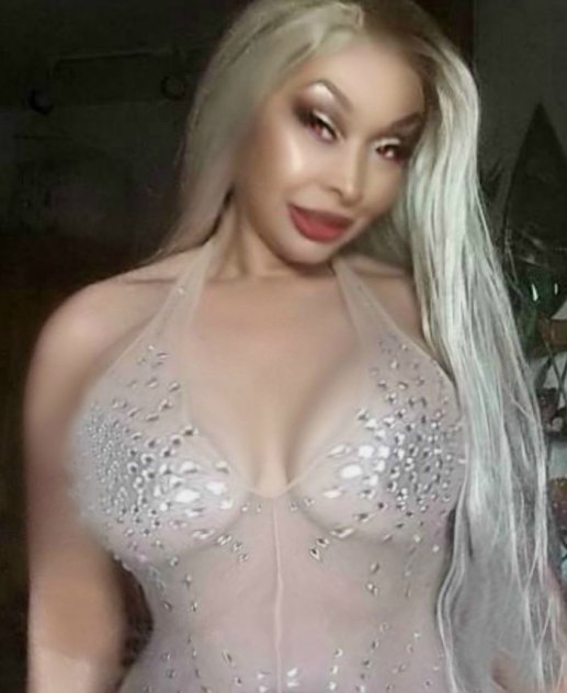 JEWEL UTOPIA Body Rubs Los Angeles