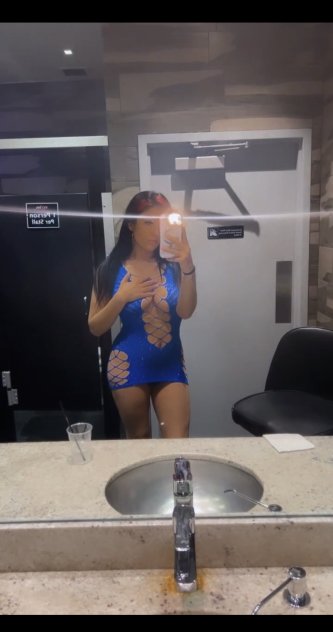 Lala female-escorts 