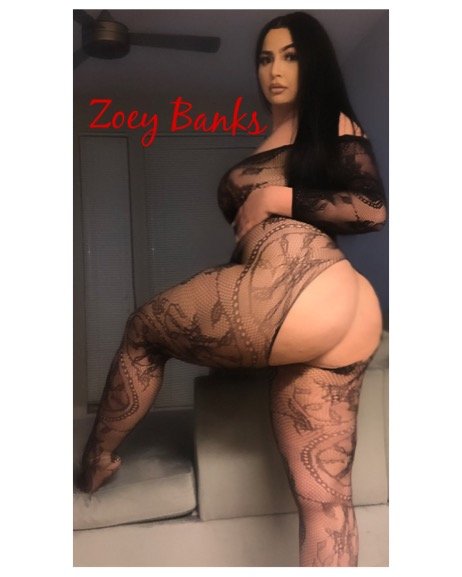 Zoey Banks female-escorts 