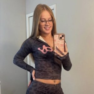 Nerdy Guy's are my favorite (224)342-3136